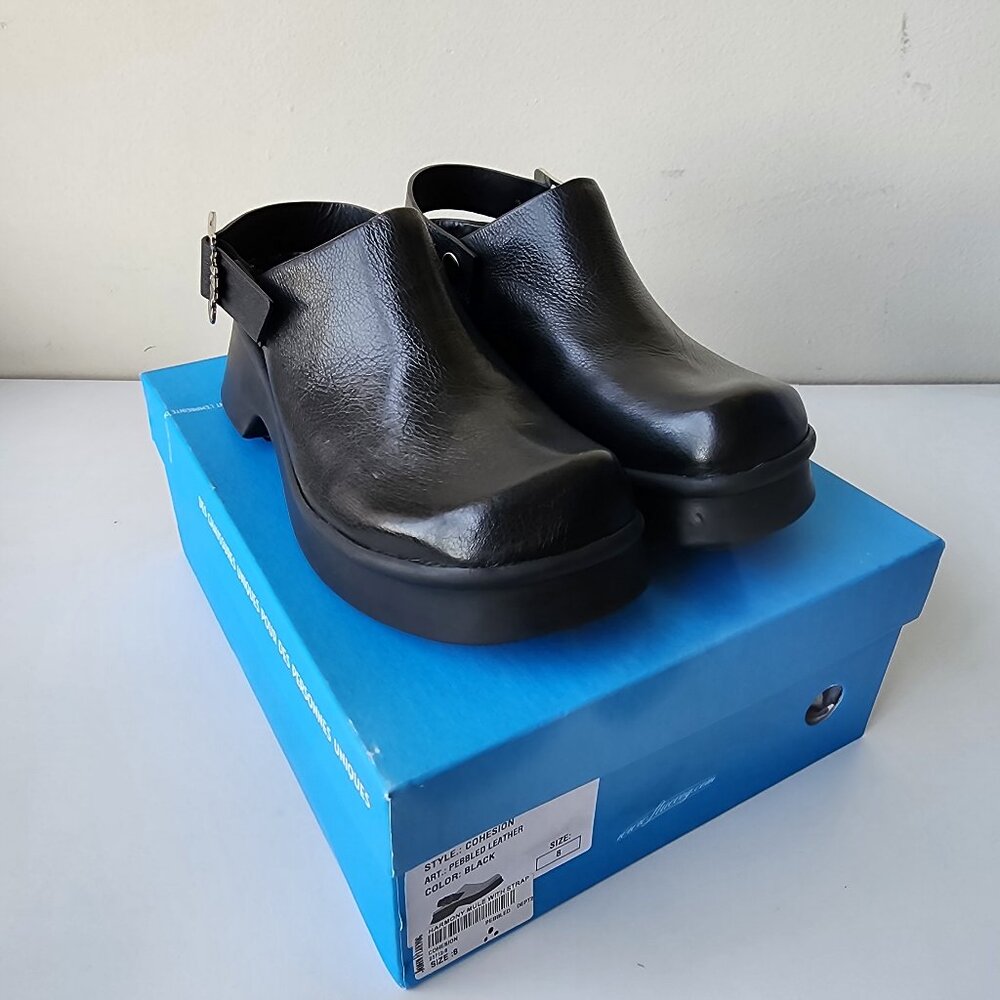 John Fluevog Black Harmony Cohesion Mule Size 8